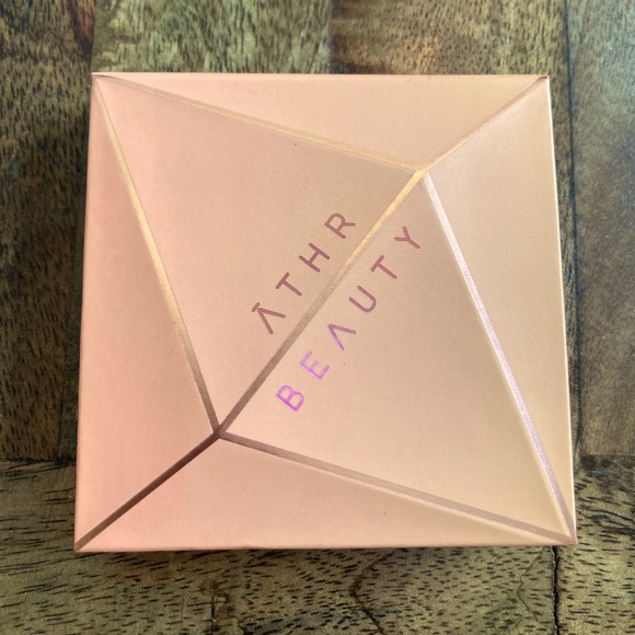 Athr Beauty Citrine Quad, lightly used - Picture 2 of 5